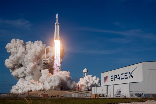 马斯克喊话必须成功！SpaceX下月进行星舰新试飞：你期待吗？-第1张图片